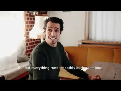 Mit dem ELIPS Roboter das GRASSI Museum für Völkerkunde Leipzig besuchen