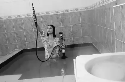 Gülcan Turna: “Reenacting The Empress? Power To The People. What Are We For? The Turkish Artist As An Empress.”, 2019