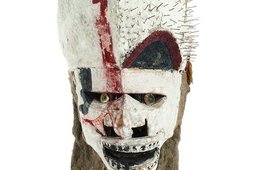 Maske, Neuirland eine weiße Maske