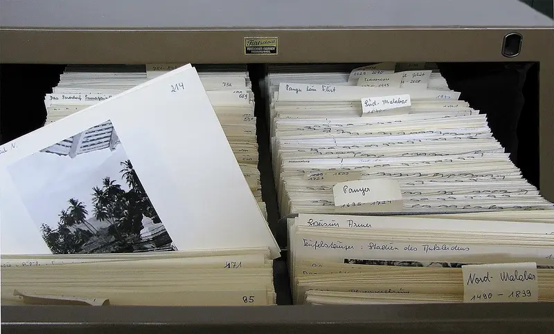 Blick in den Eickstedt-Nachlass in Dresden © Katja Müller