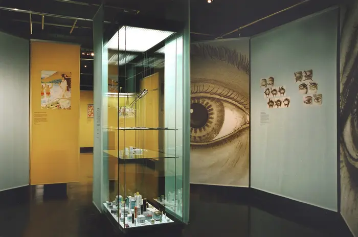 Blick in die Ausstellung, Foto: Eva Winkler, 2009 © GRASSI Museum für Völkerkunde zu Leipzig